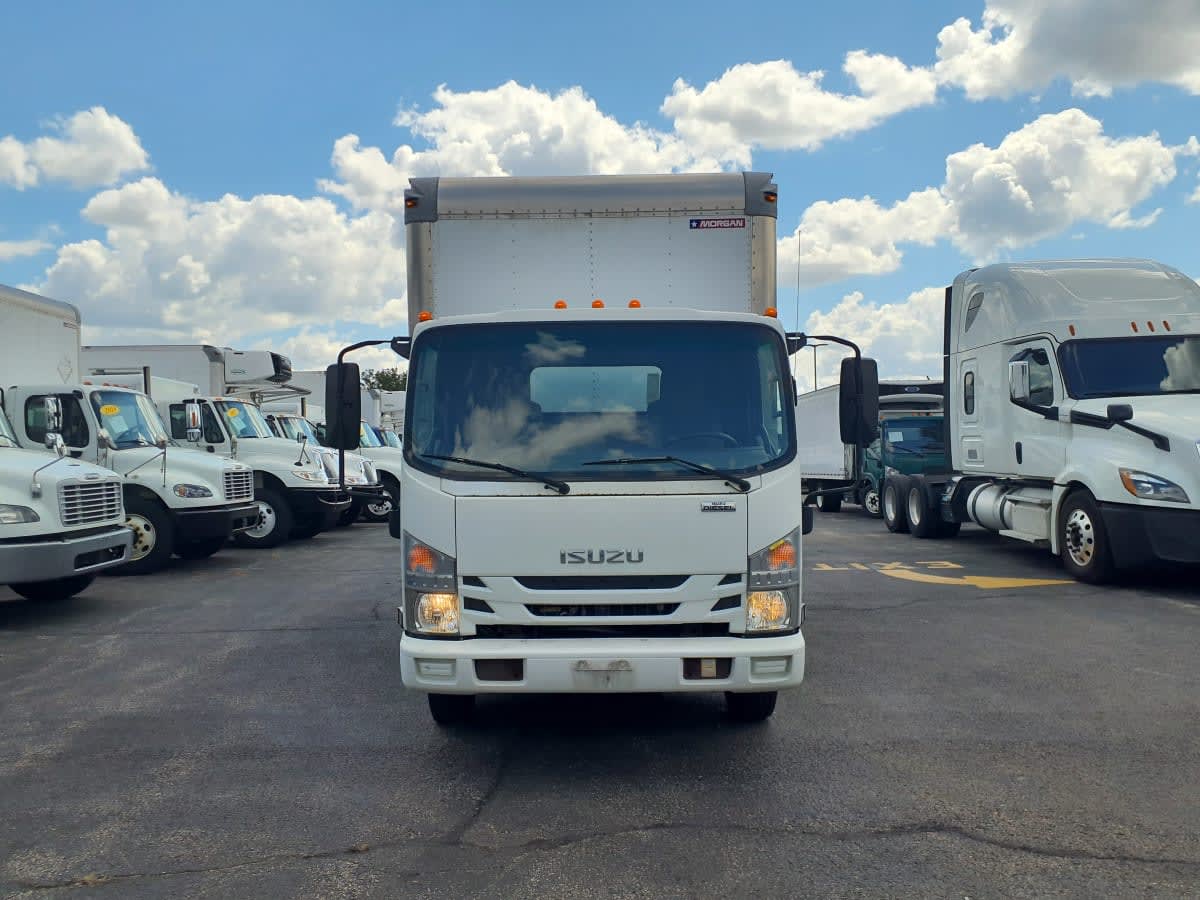 2017 Isuzu NPR HD 675912