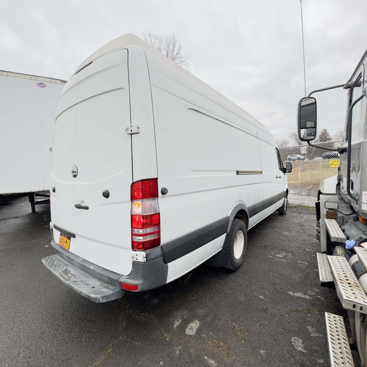 2016 Mercedes-Benz SPRINTER 3500 675997