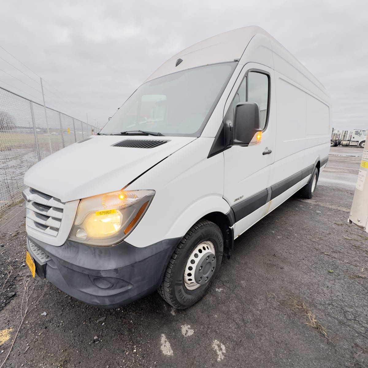 2016 Mercedes-Benz SPRINTER 3500 675997