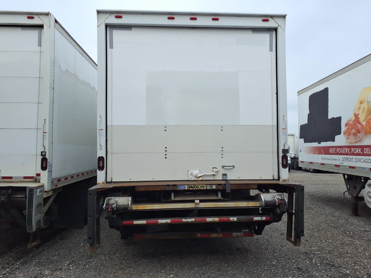 2017 Navistar International 4300 676018