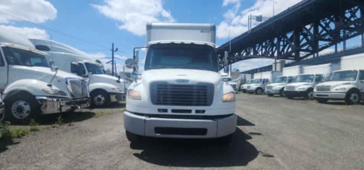 2017 Freightliner/Mercedes M2 106 676077