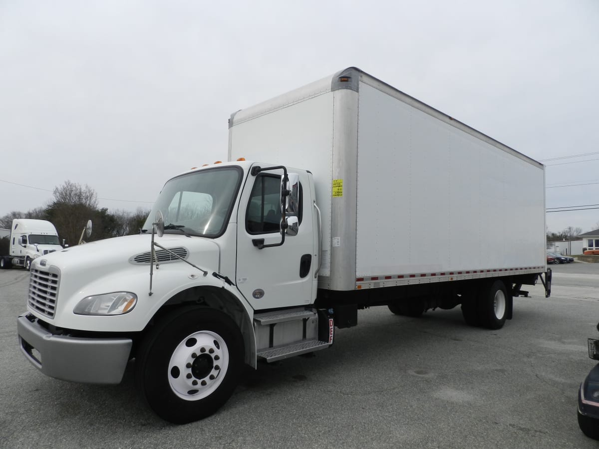 2017 Freightliner/Mercedes M2 106 676099