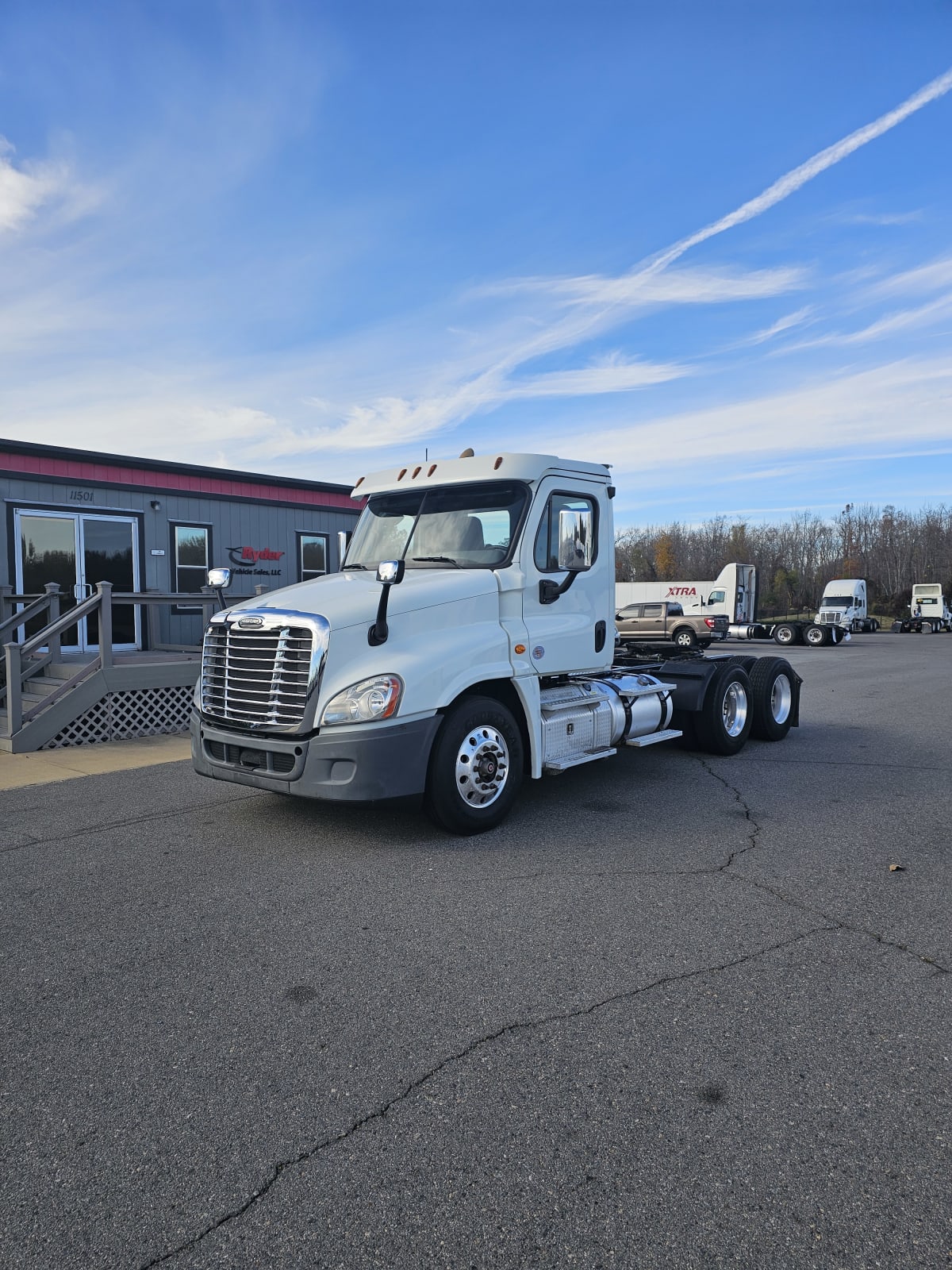 2017 Freightliner/Mercedes CASCADIA 125 676118