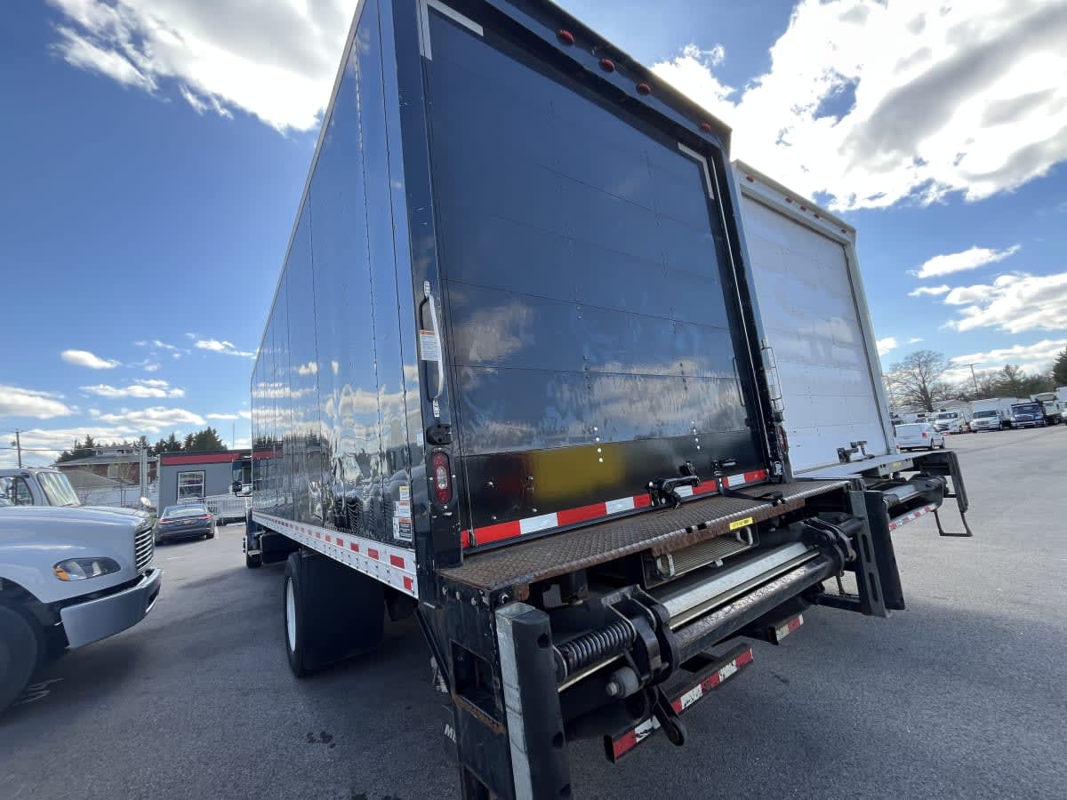 2017 Freightliner M2 106 in Beltsville, MD — photo 6