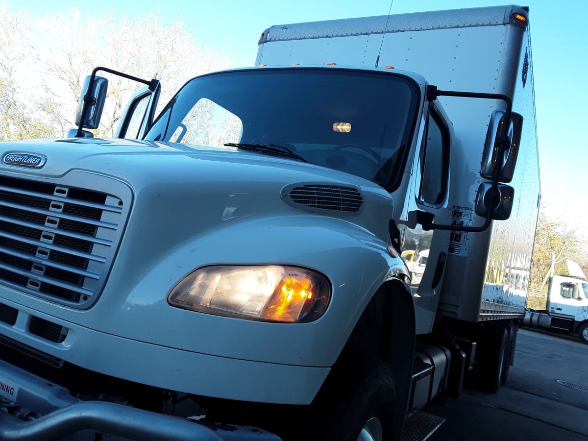 2017 Freightliner/Mercedes M2 106 676165