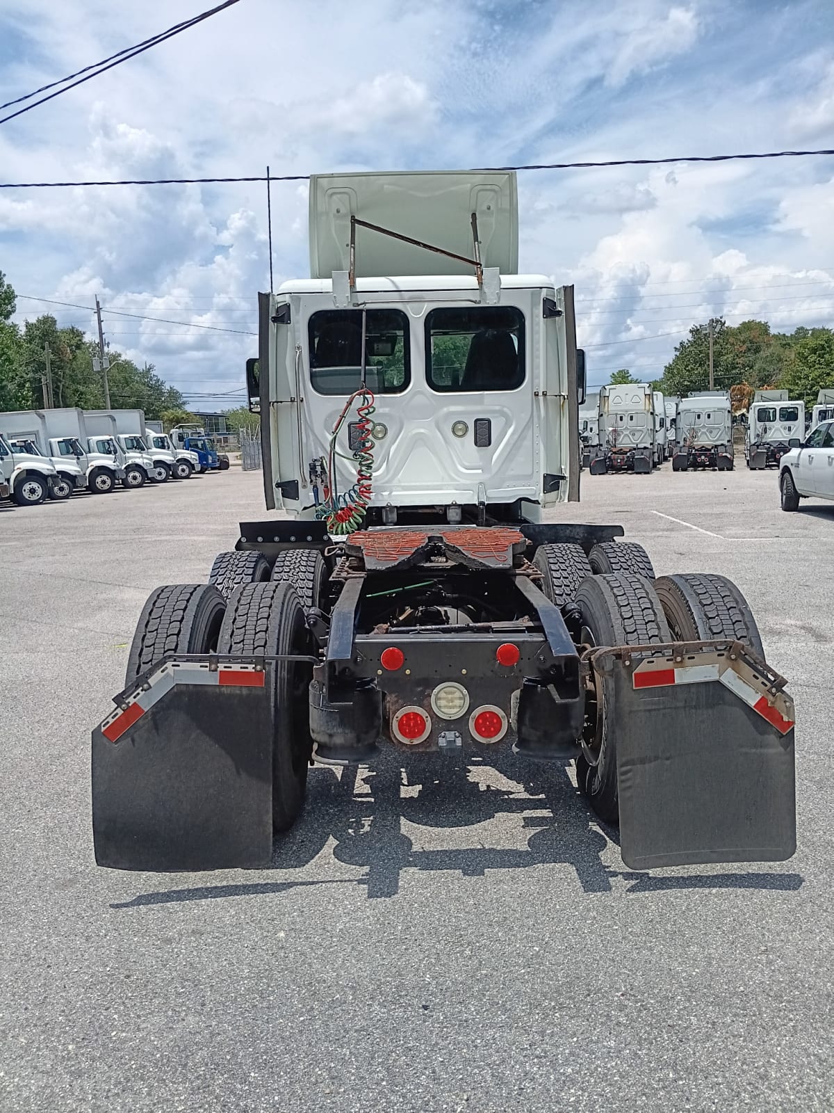 2017 Freightliner/Mercedes CASCADIA 125 676178