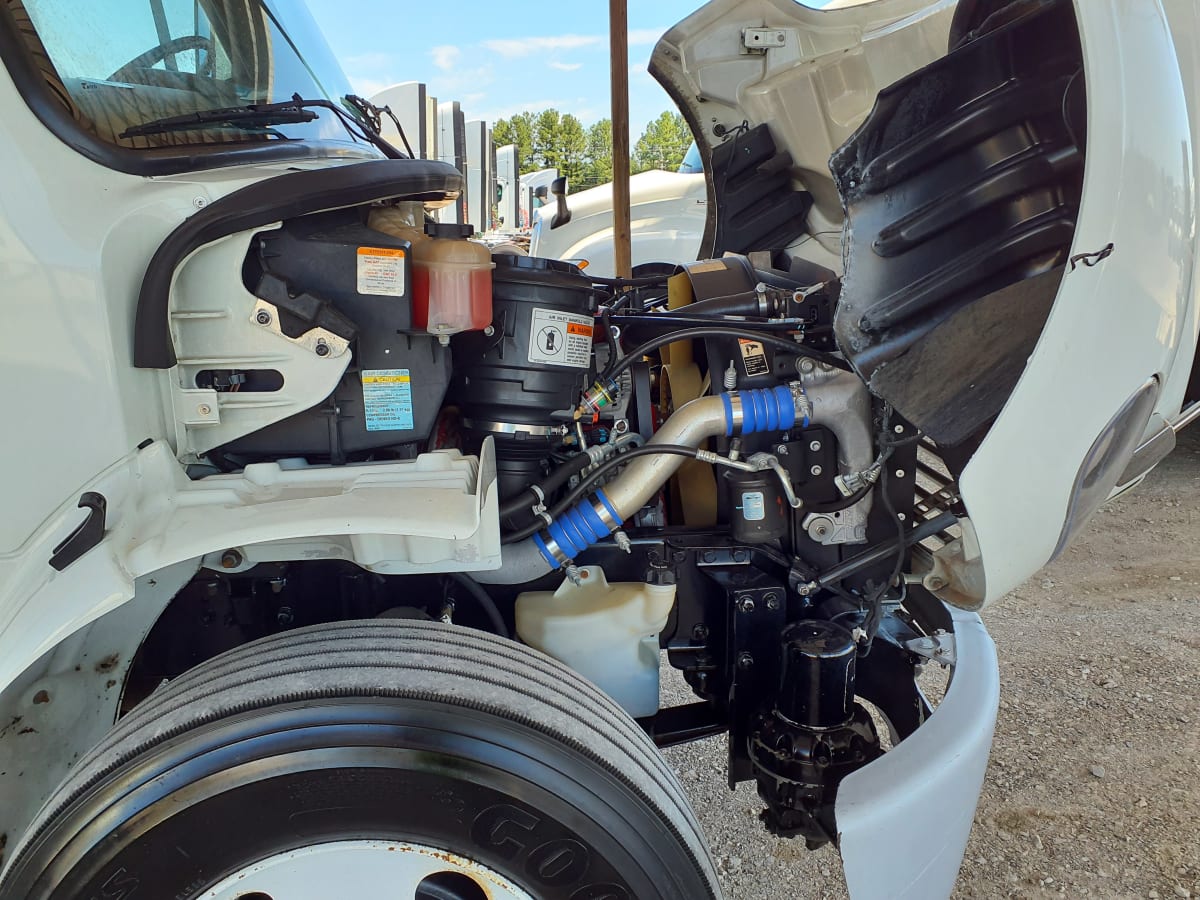 2017 Freightliner/Mercedes M2 106 676182