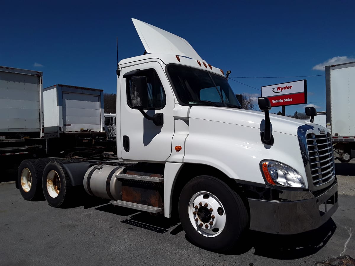 2017 Freightliner/Mercedes CASCADIA 125 676278