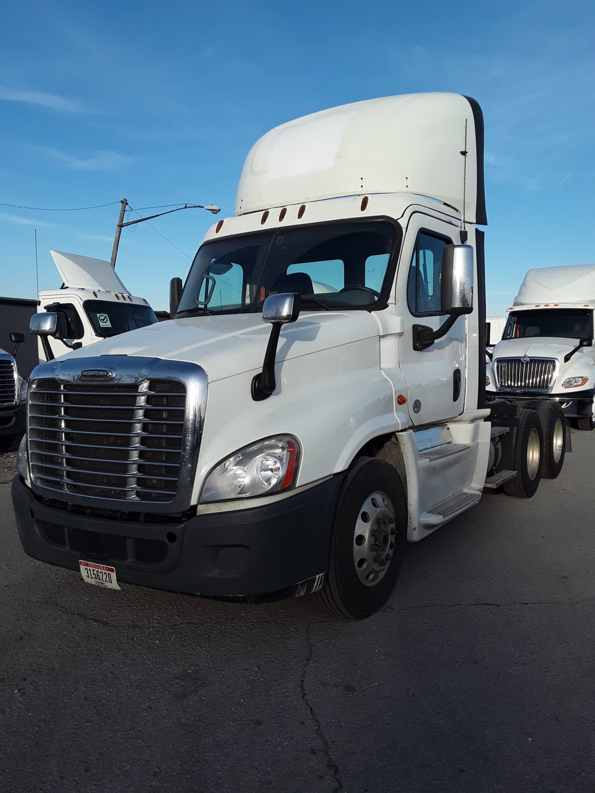 2017 Freightliner/Mercedes CASCADIA 125 676425