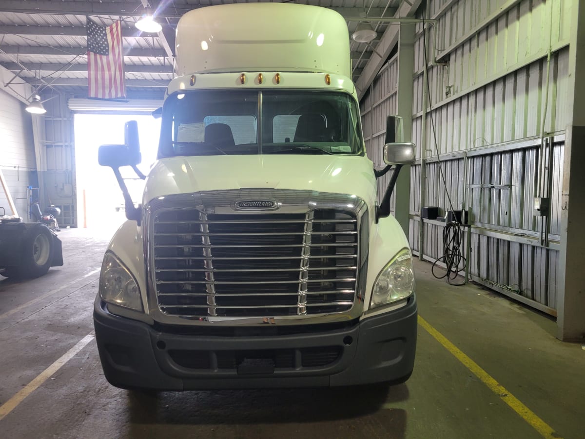 2017 Freightliner/Mercedes CASCADIA 125 676435