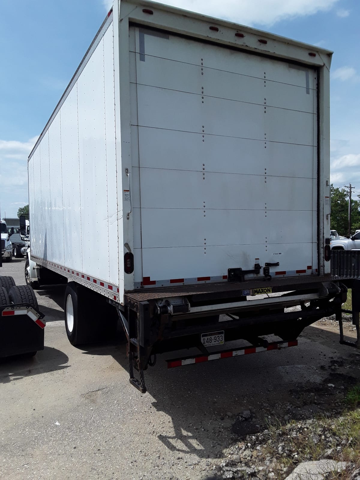 2017 Freightliner/Mercedes M2 106 676485