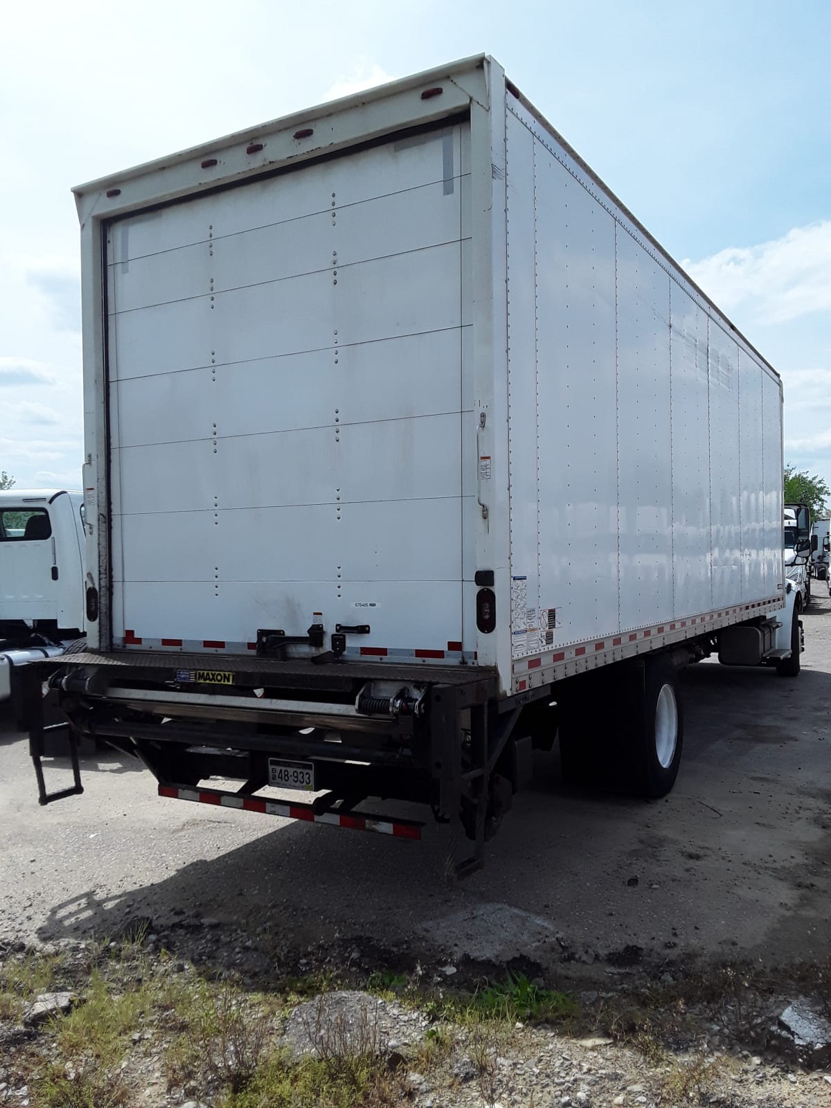 2017 Freightliner/Mercedes M2 106 676485