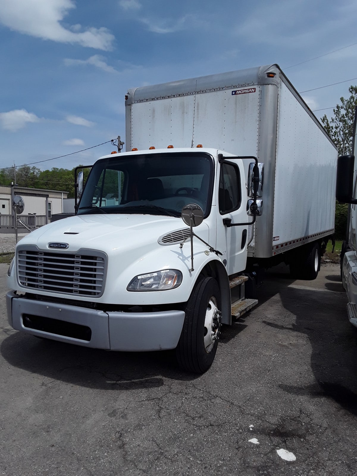 2017 Freightliner/Mercedes M2 106 676485