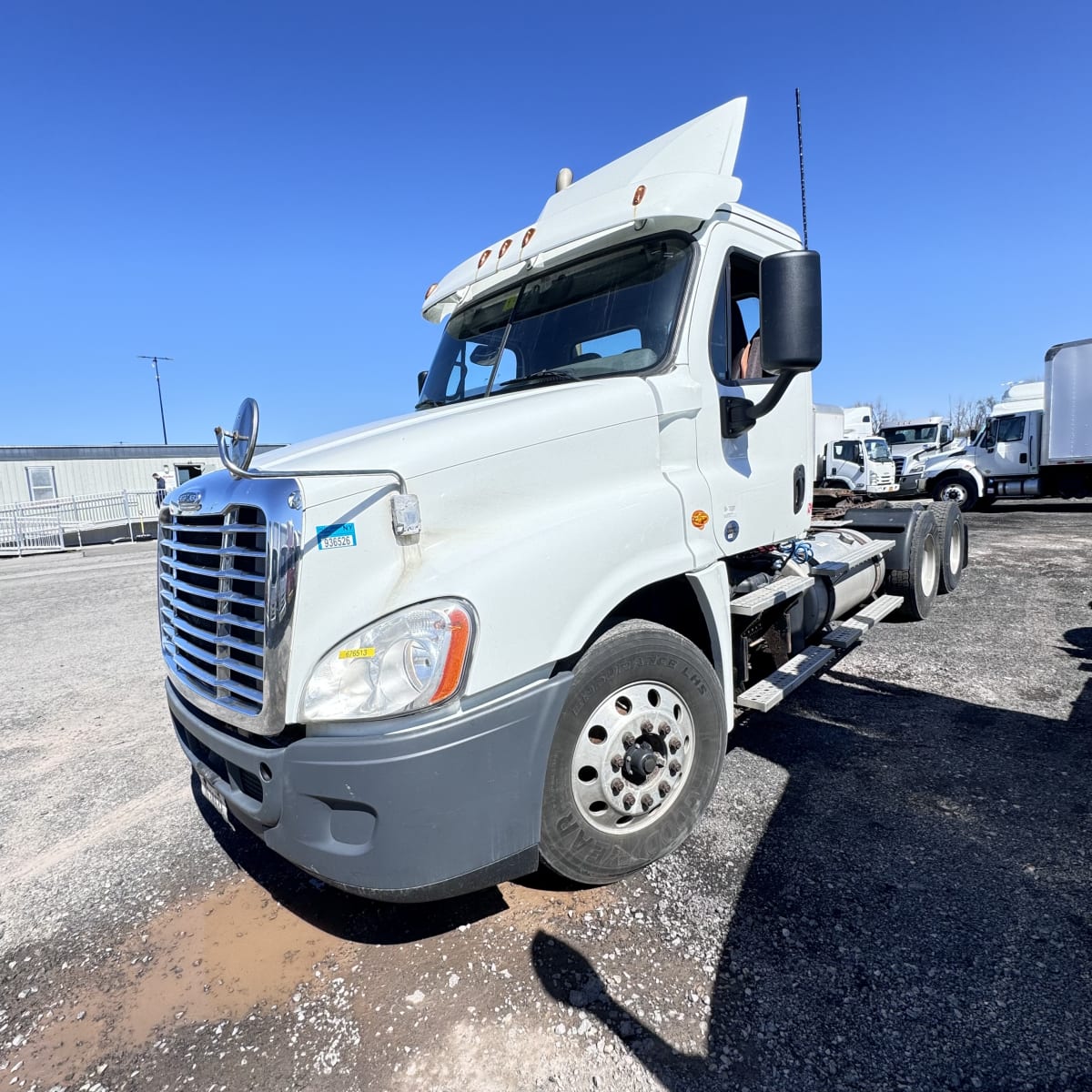 2017 Freightliner/Mercedes CASCADIA 125 676513