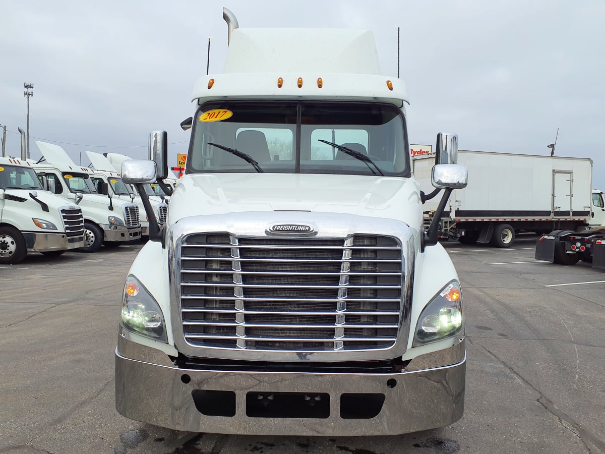 2017 Freightliner/Mercedes CASCADIA 125 676522