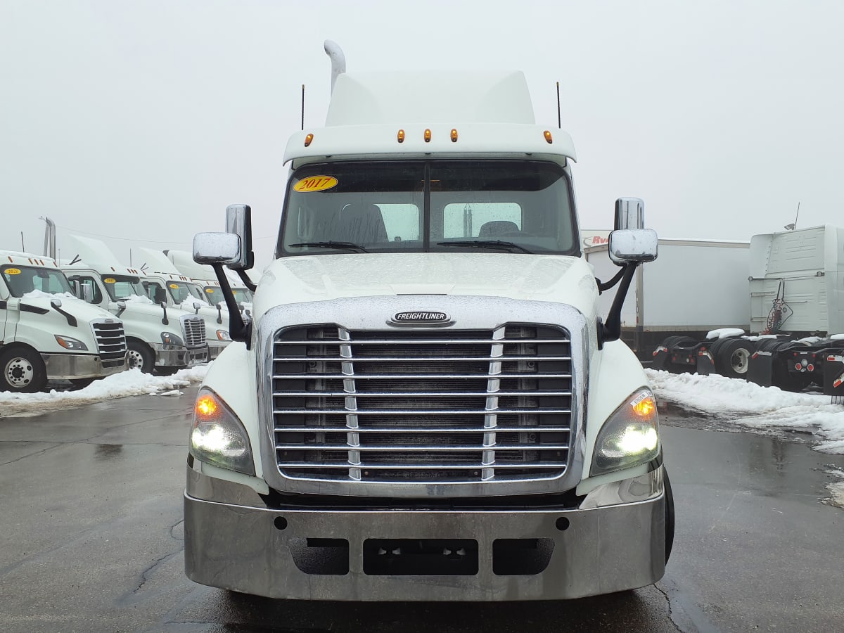 2017 Freightliner/Mercedes CASCADIA 125 676526