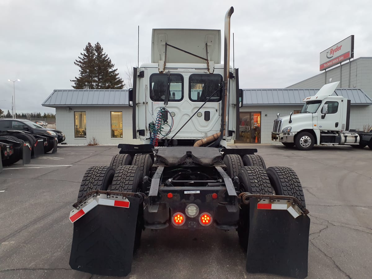 2017 Freightliner/Mercedes CASCADIA 125 676527