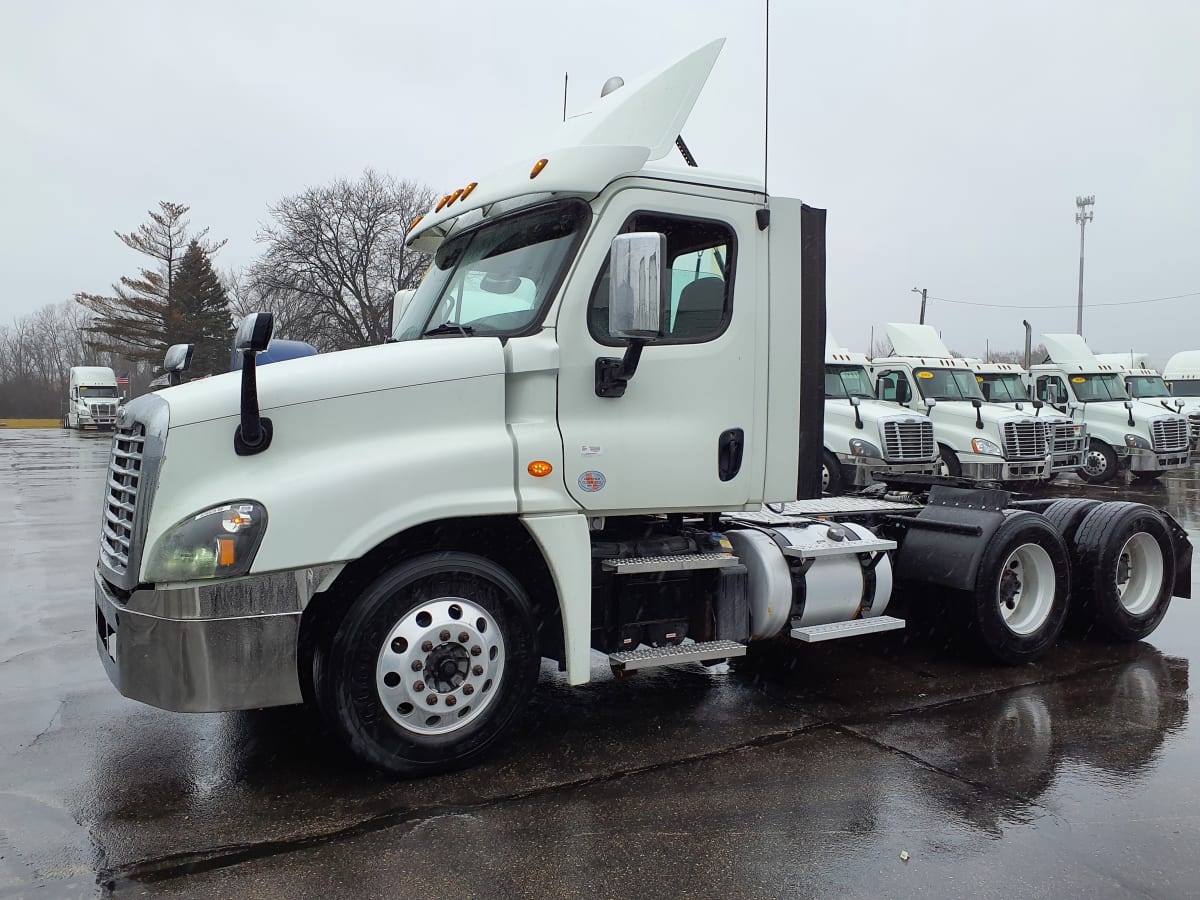 2017 Freightliner/Mercedes CASCADIA 125 676528