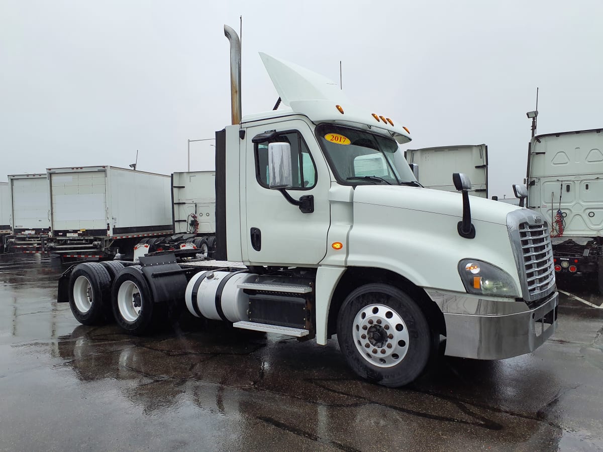 2017 Freightliner/Mercedes CASCADIA 125 676528