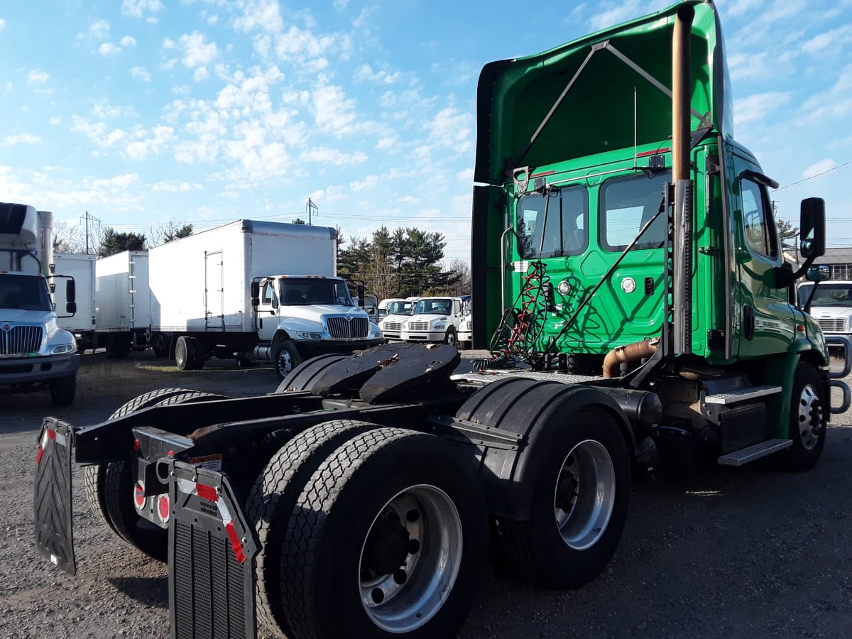 2018 Freightliner/Mercedes CASCADIA 113 676568