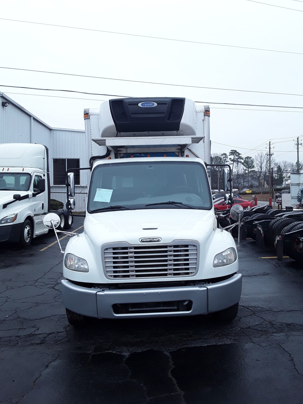 2017 Freightliner/Mercedes M2 106 676690