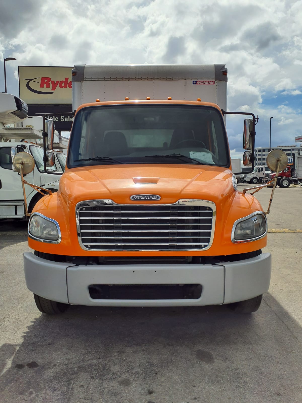 2017 Freightliner/Mercedes M2 106 676745