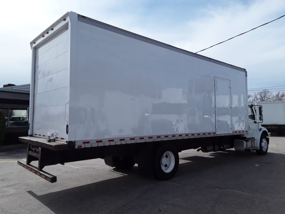 2017 Freightliner/Mercedes M2 106 676941