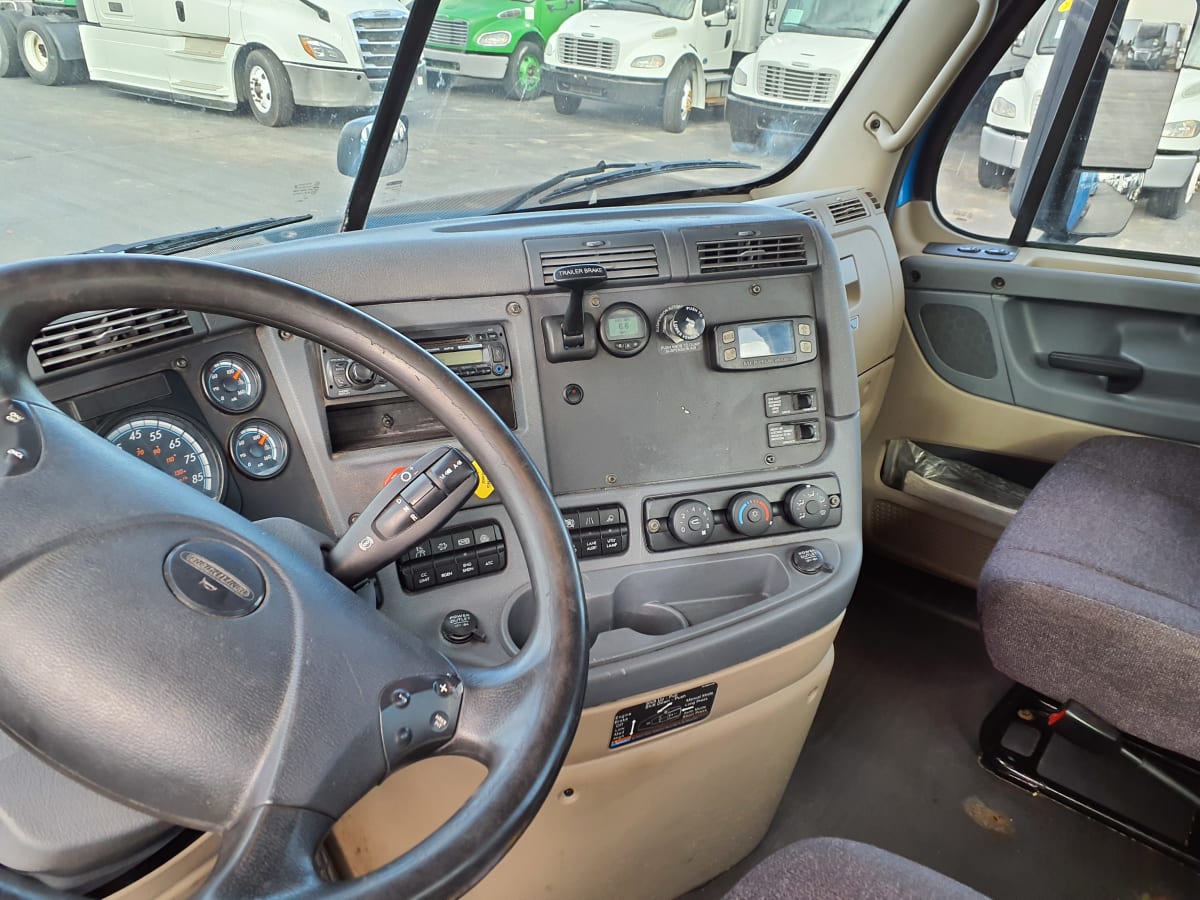 2017 Freightliner/Mercedes CASCADIA 125 677034