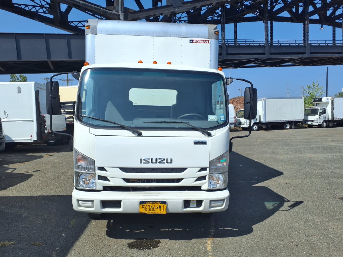 2017 Isuzu NPR HD 677054