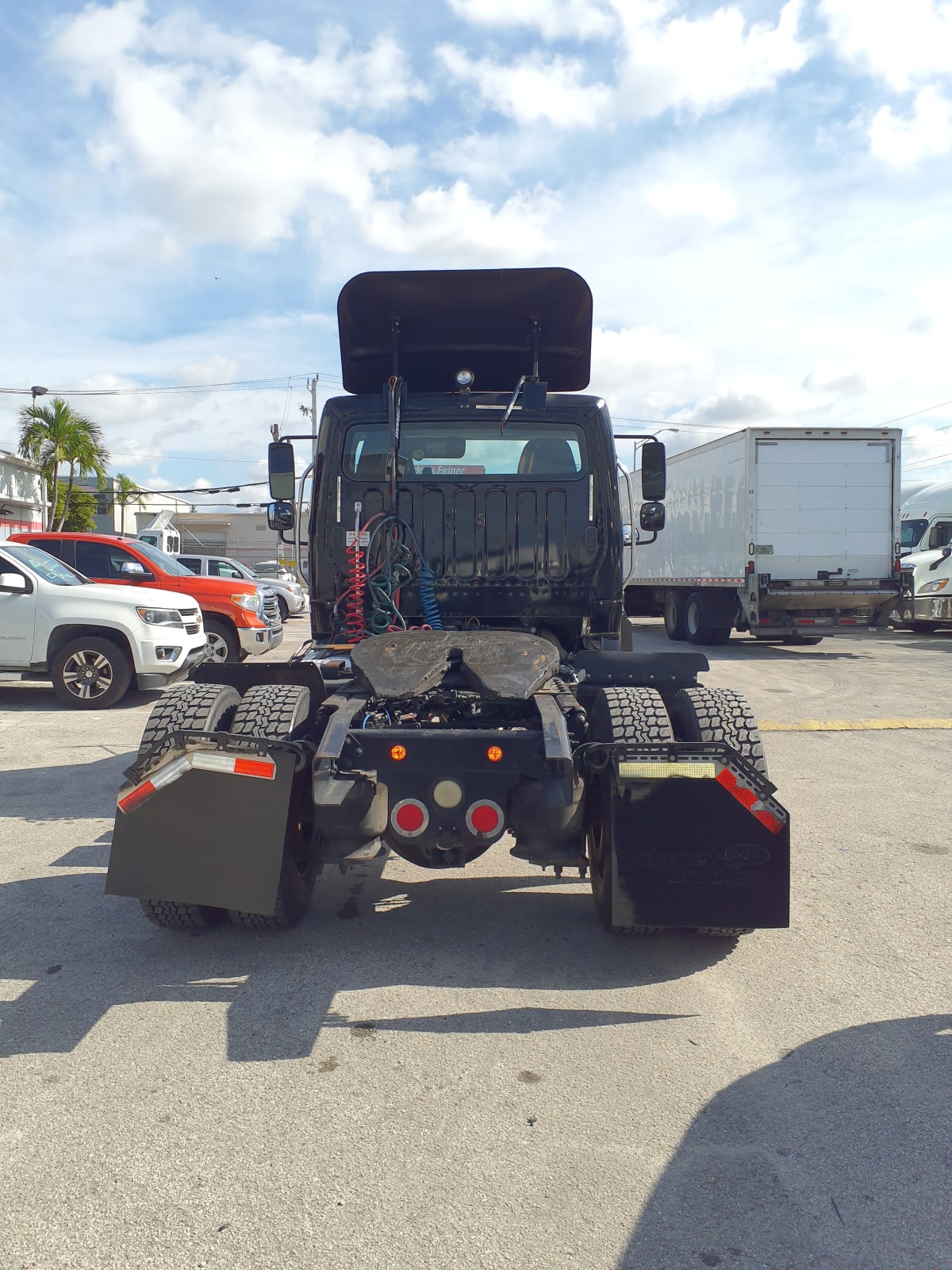 2017 Freightliner/Mercedes M2 106 677140