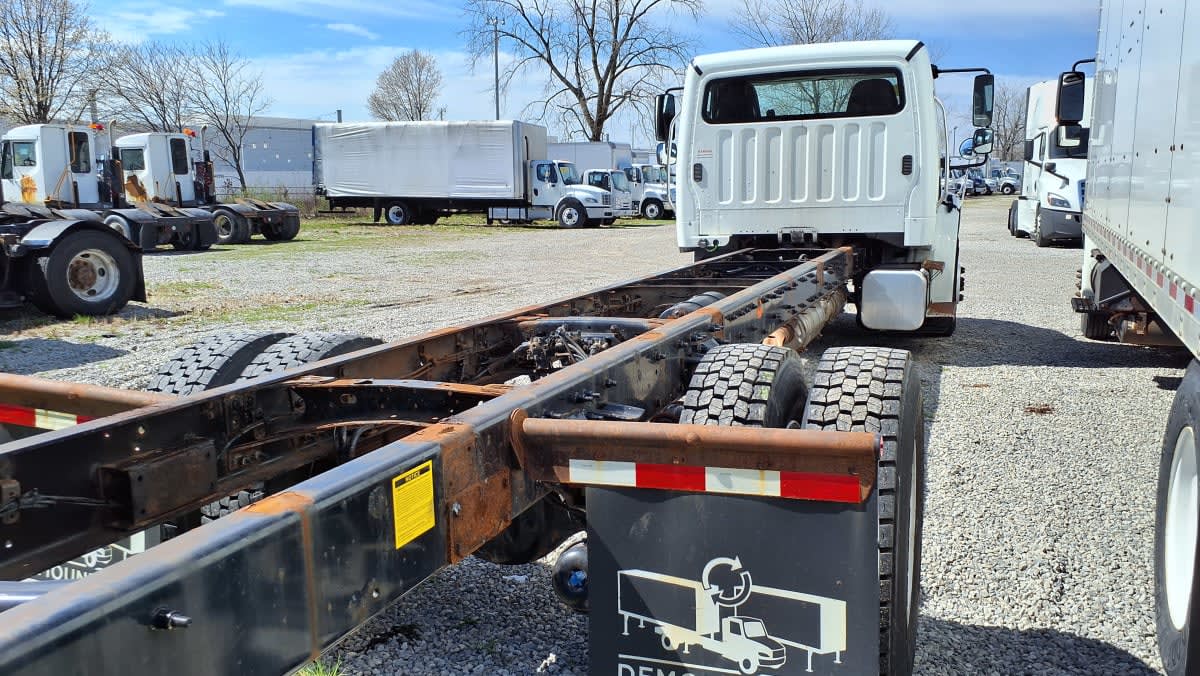 2017 Freightliner/Mercedes M2 106 677195