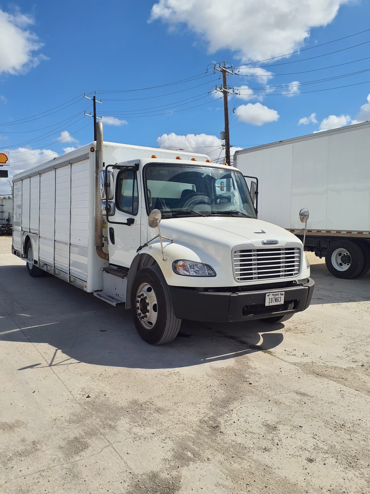 2017 Freightliner/Mercedes M2 106 677226
