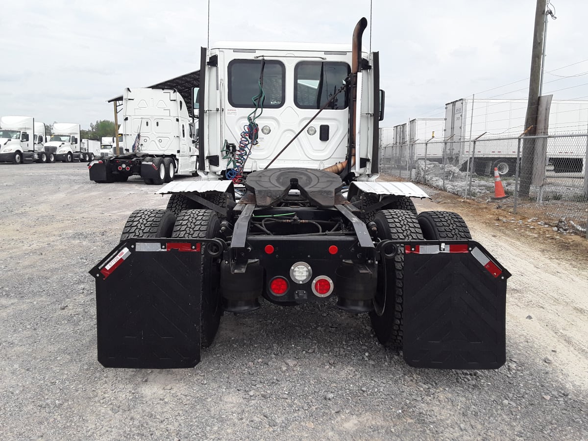 2017 Freightliner/Mercedes CASCADIA 125 677228