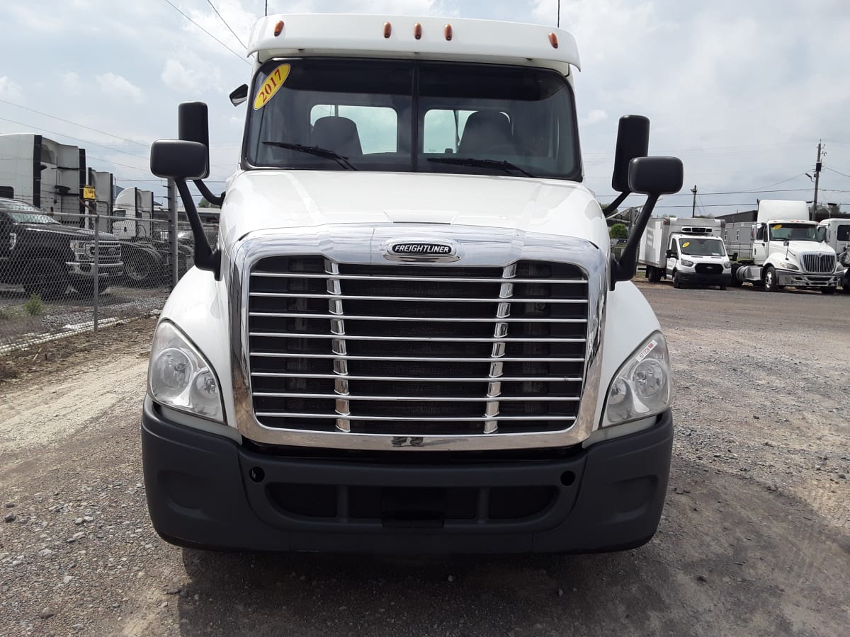 2017 Freightliner/Mercedes CASCADIA 125 677228