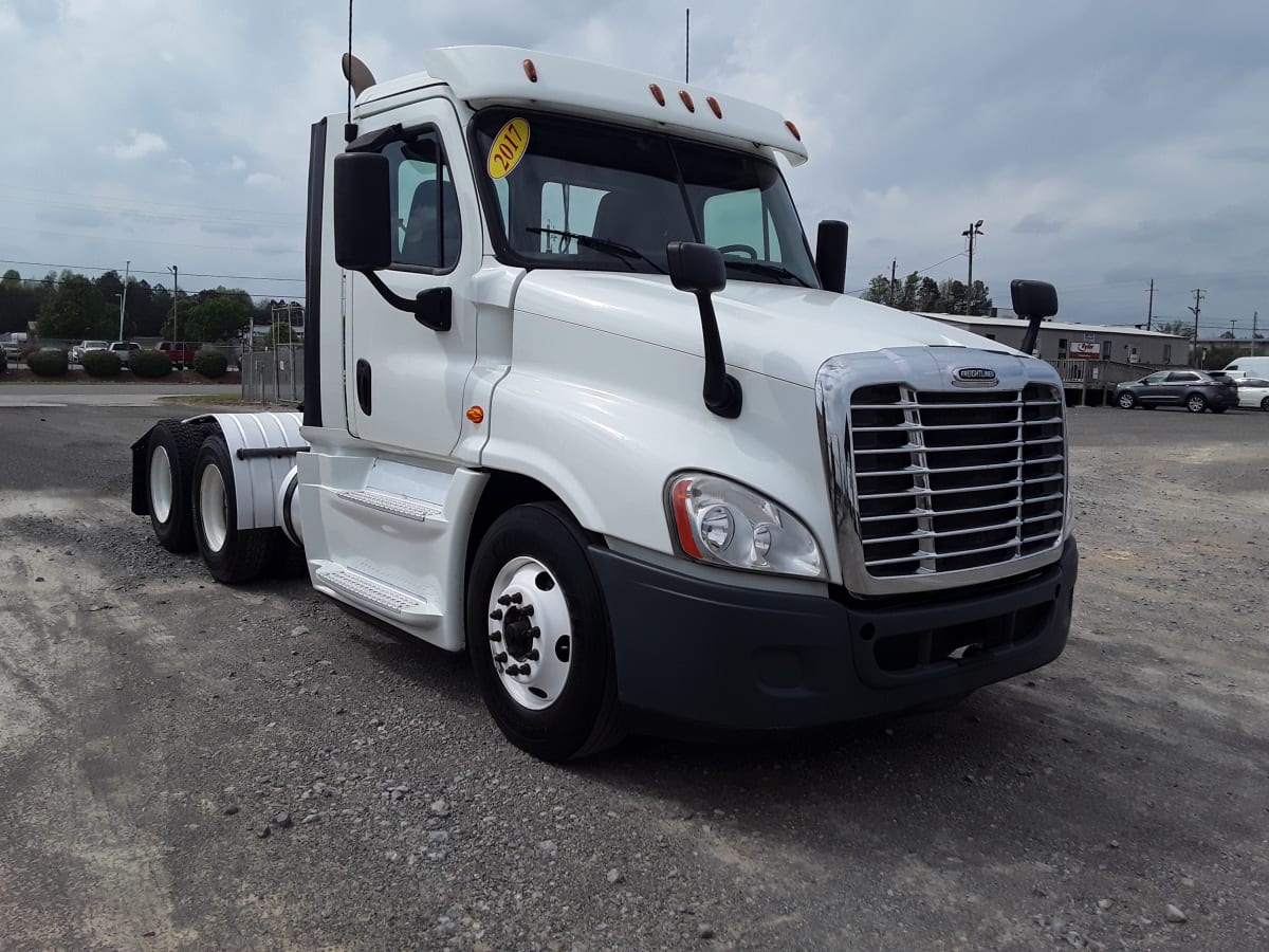 2017 Freightliner/Mercedes CASCADIA 125 677228