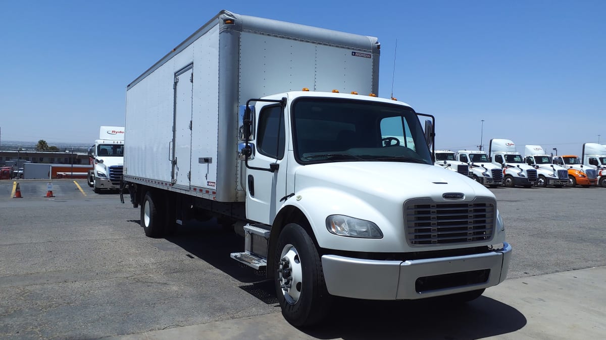 2017 Freightliner/Mercedes M2 106 677230