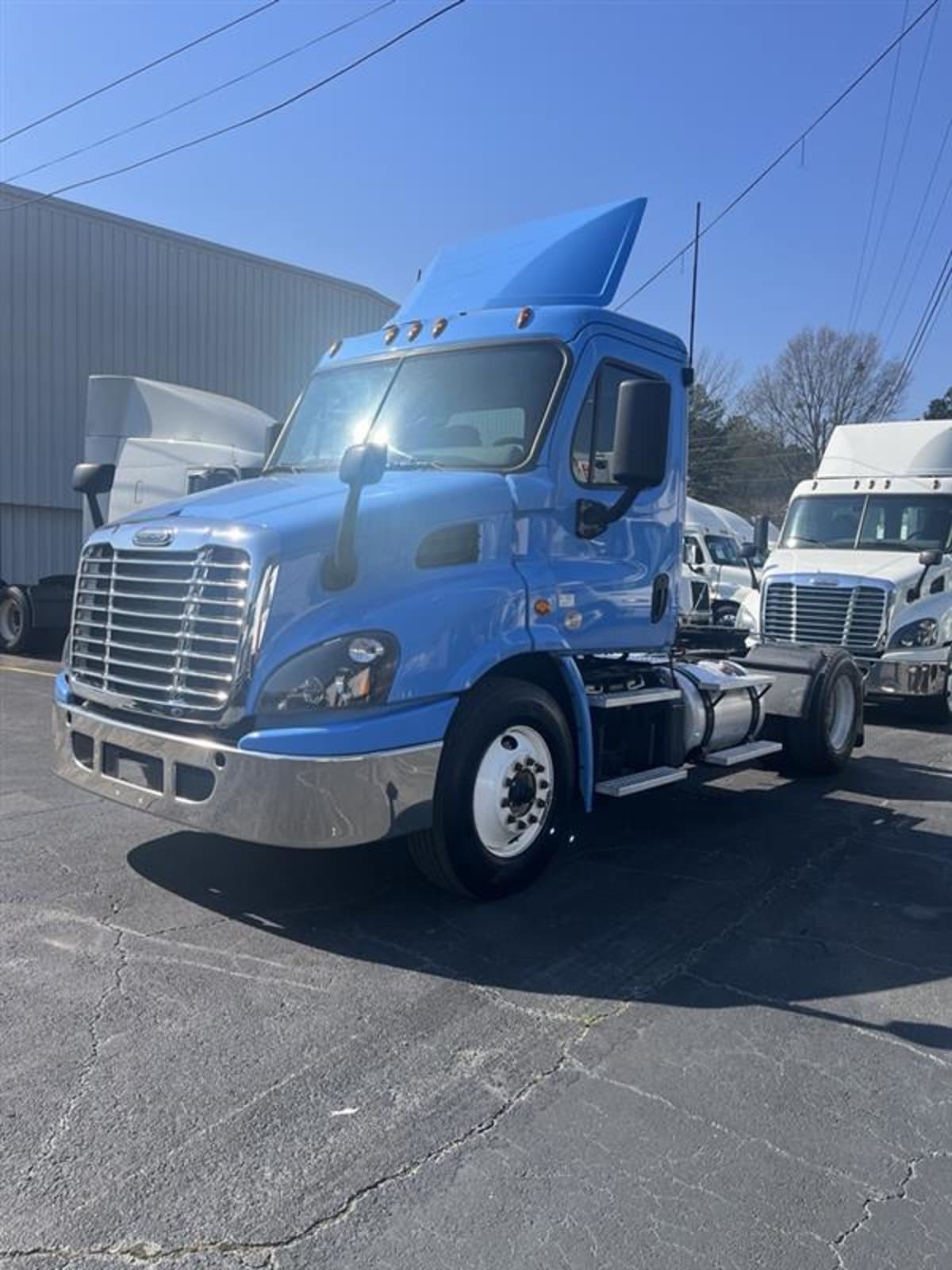 2017 Freightliner/Mercedes CASCADIA 113 677256