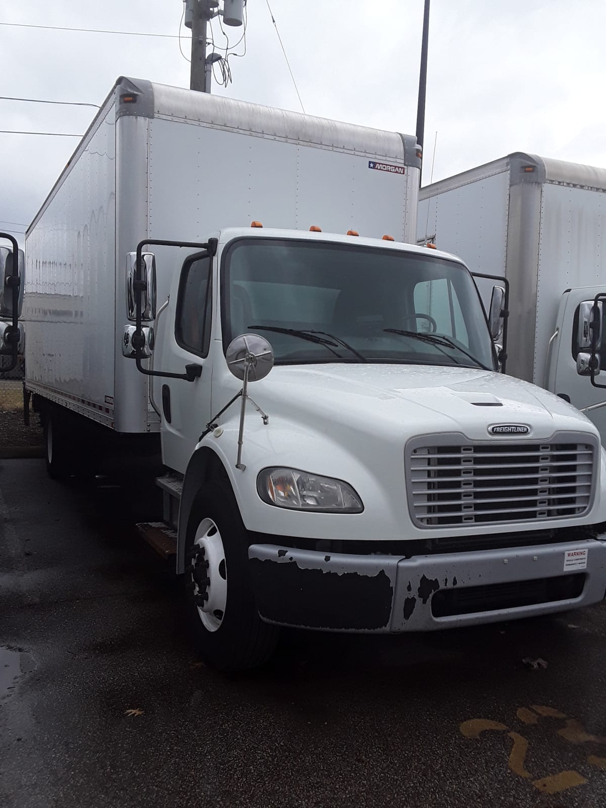 2017 Freightliner/Mercedes M2 106 677331