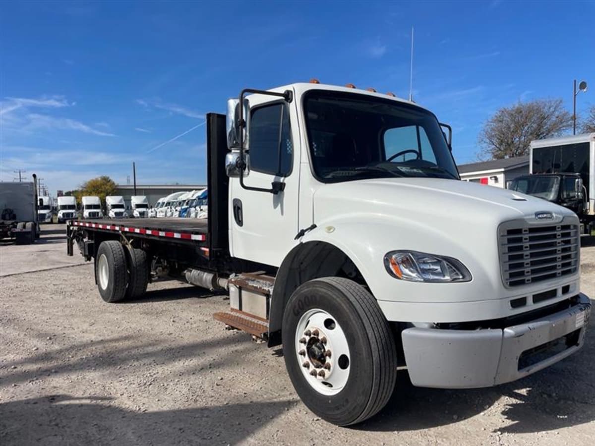 2017 Freightliner/Mercedes M2 106 677372