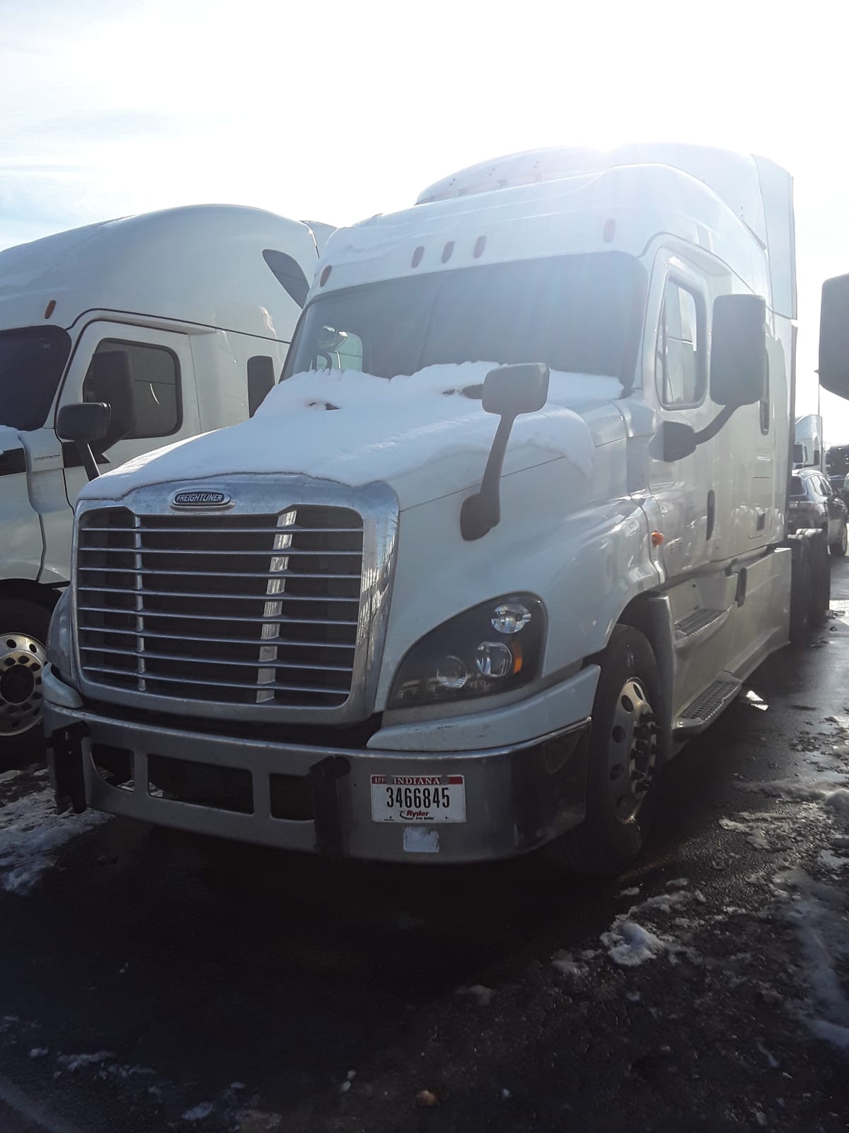 2017 Freightliner/Mercedes CASCADIA 125 677375