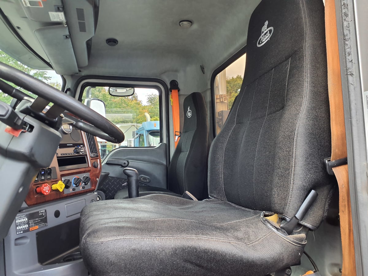 2017 Mack Trucks, Inc. CXU600 677384