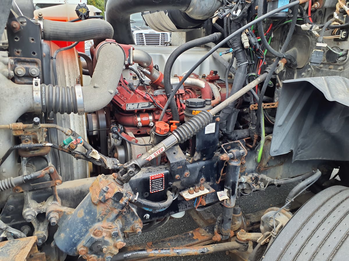 2017 Mack Trucks, Inc. CXU600 677384