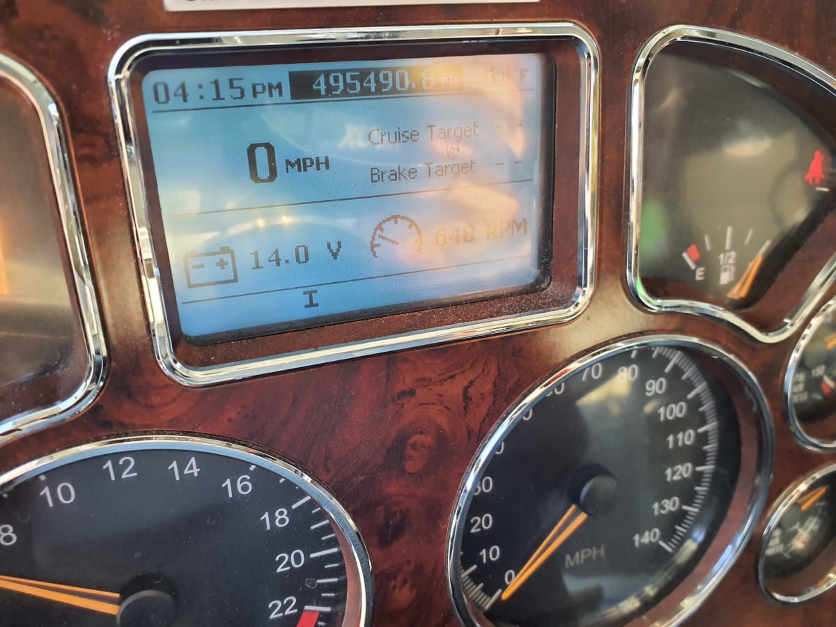 2017 Mack Trucks, Inc. CXU600 677388