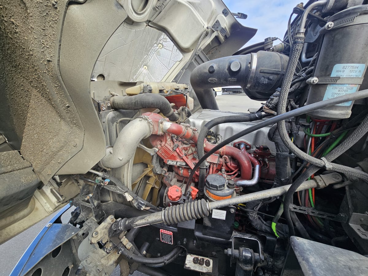 2017 Mack Trucks, Inc. CXU600 677398