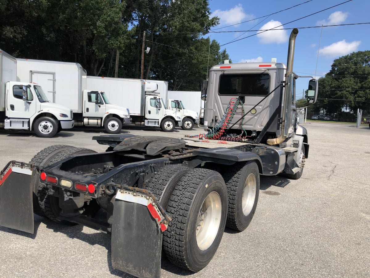 2017 Mack Trucks, Inc. CXU600 677402