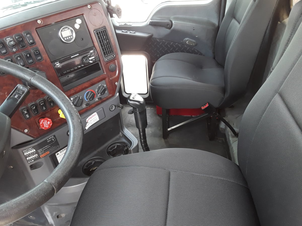 2017 Mack Trucks, Inc. CXU600 677406