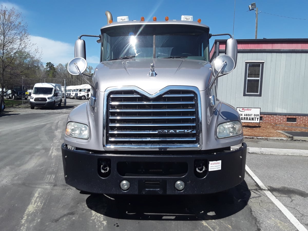 2017 Mack Trucks, Inc. CXU600 677417