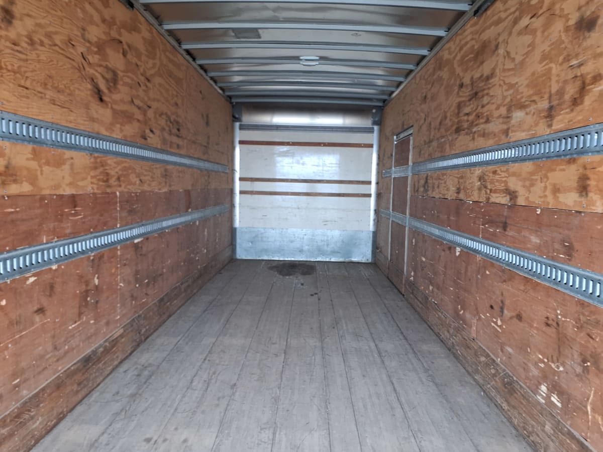 2017 Navistar International 4300 677434