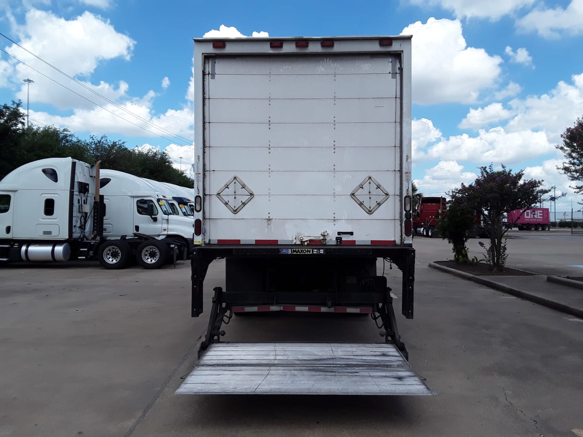 2017 Freightliner/Mercedes M2 106 677506