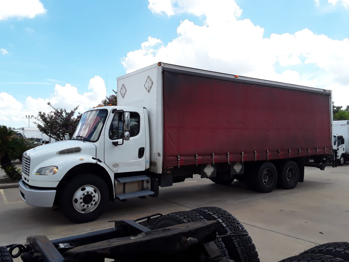 2017 Freightliner/Mercedes M2 106 677506